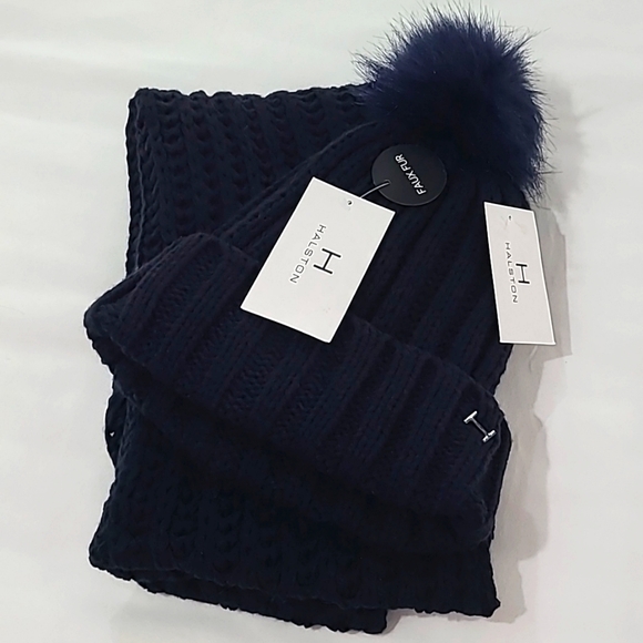 NWT Halston 2 pc Knit Toboggan Hat Infinity Scarf Navy Blue - Picture 2 of 5